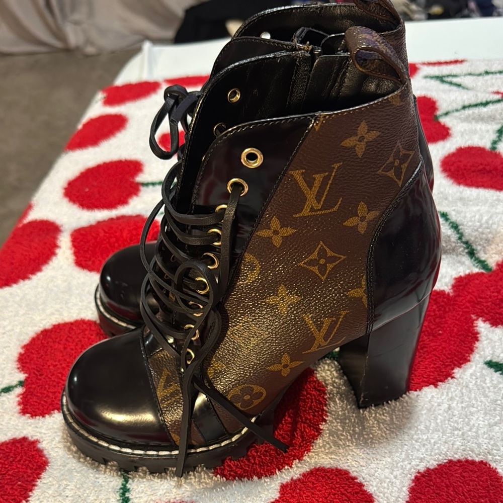 Louis Vuitton Black and Brown Heeled Boots